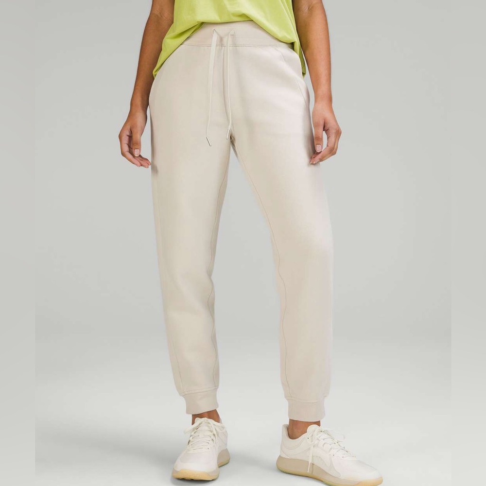 lululemon athletica Women's Light Beige Jogger Track Pants